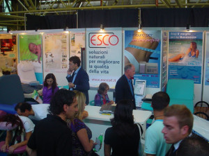 Visitatori allo stand ESCO